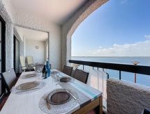Vakantieappartement aan het meer in Le Barcarès, vlakbij zee - thumbnail 2