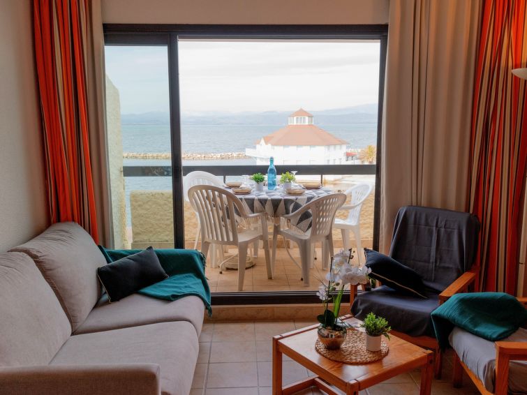 Search and Stay destination Le Barcarès, Occitanie - France from AU$ 155. Coudalère/Guadeloupe