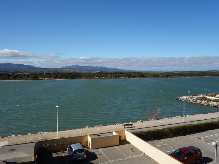 Search and Stay destination Leucate, Occitanie - France from AU$ 83. Terrasse Méditerranée 1