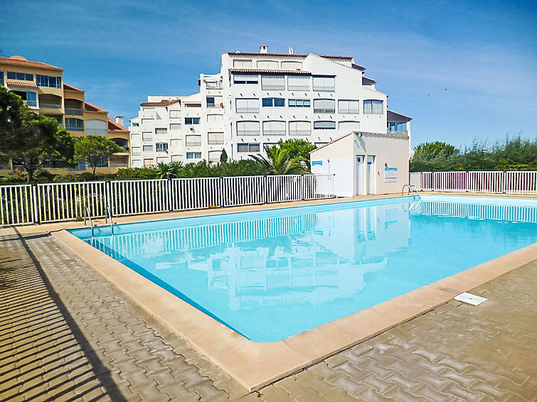 Search and Stay destination Leucate, Occitanie - France from AU$ 103. Mykonos
