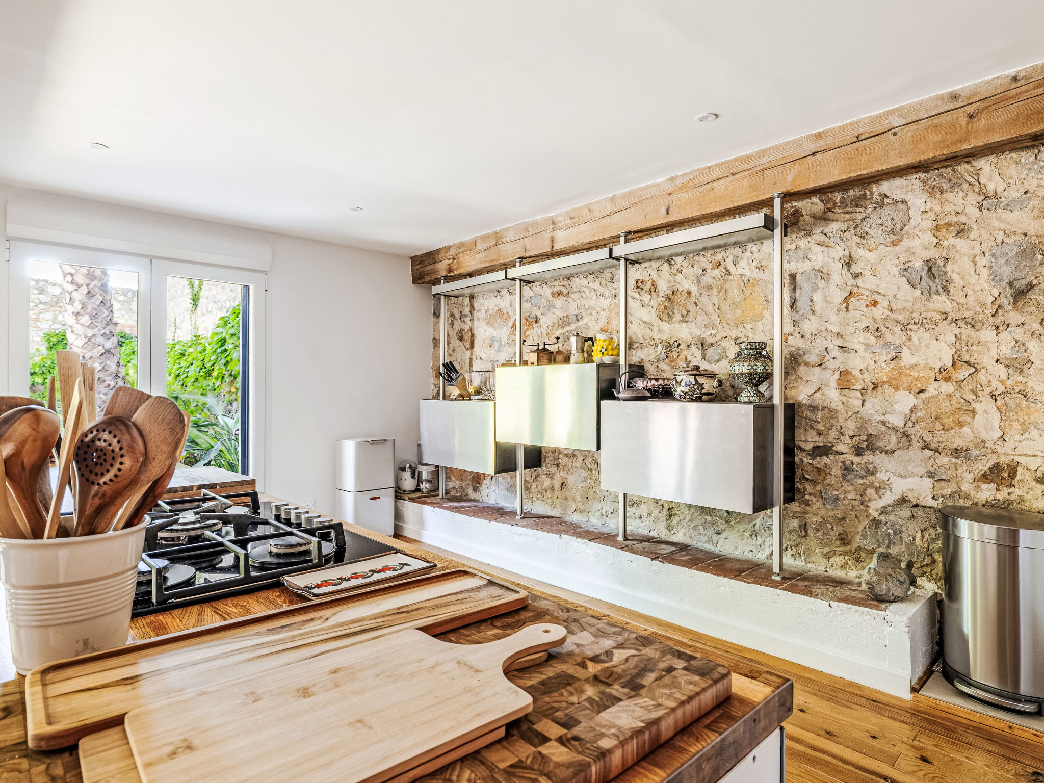 The Olive Retreat - Binnen