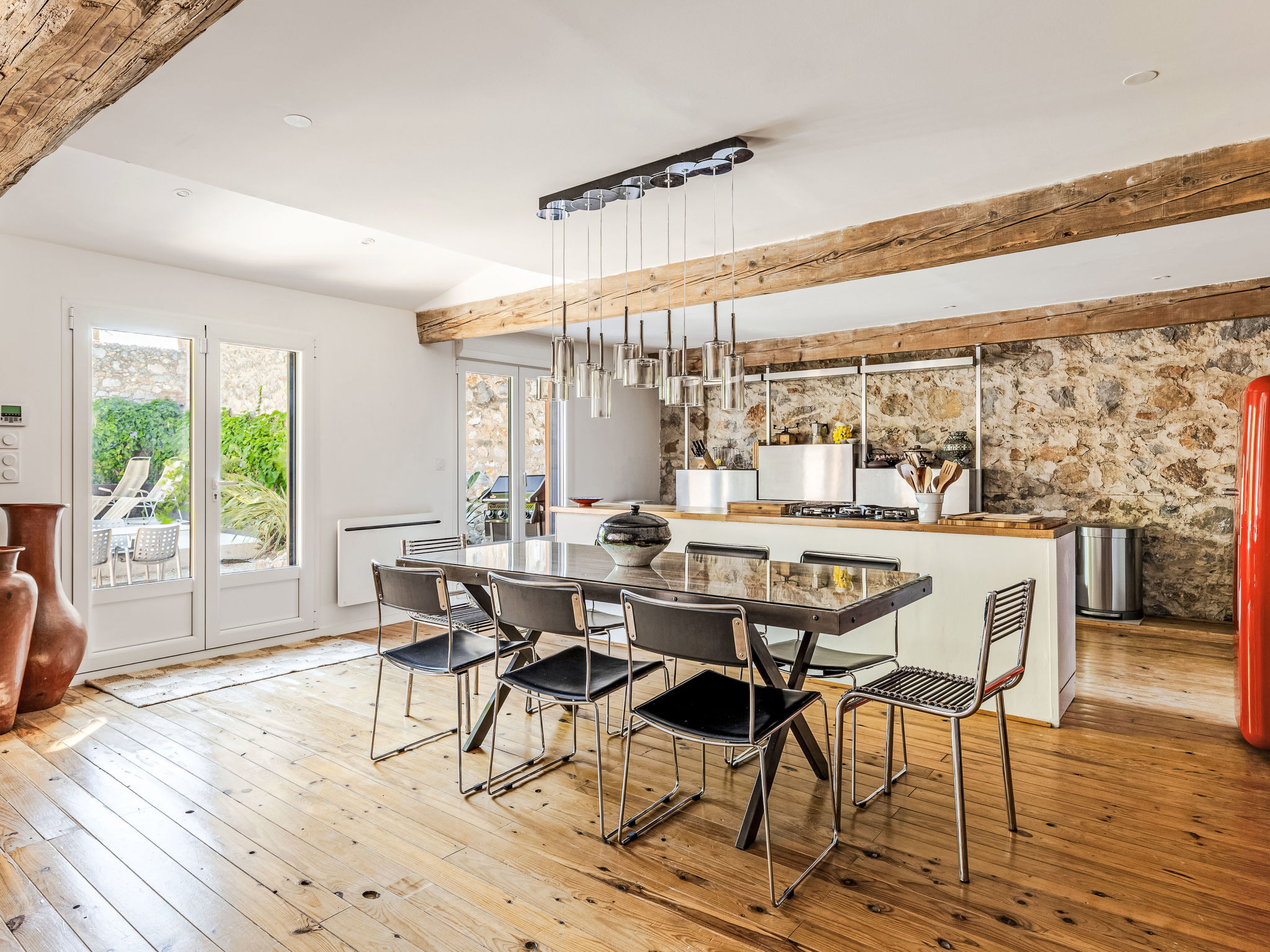 The Olive Retreat - Binnen