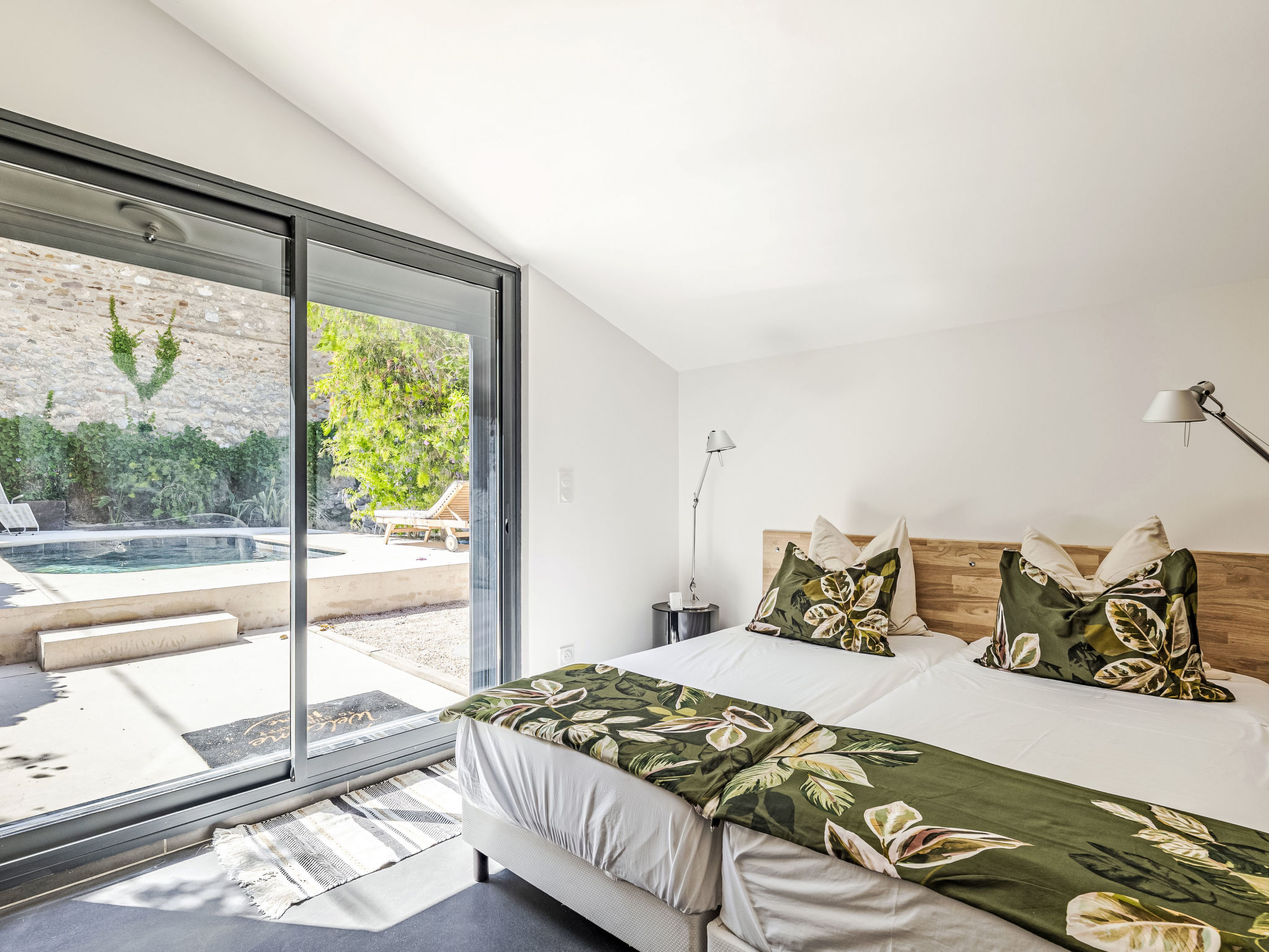 The Olive Retreat - Binnen
