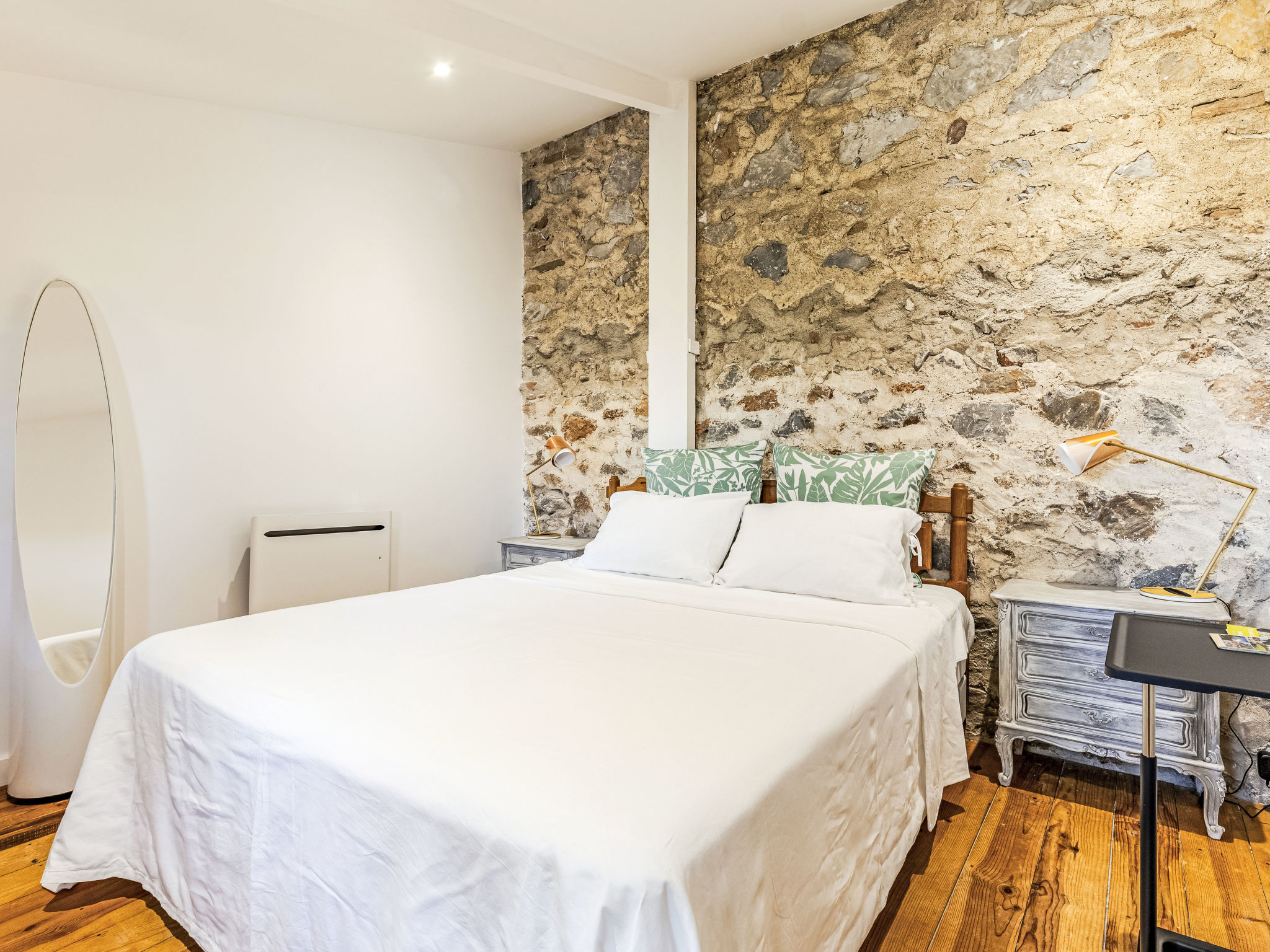 The Olive Retreat - Binnen