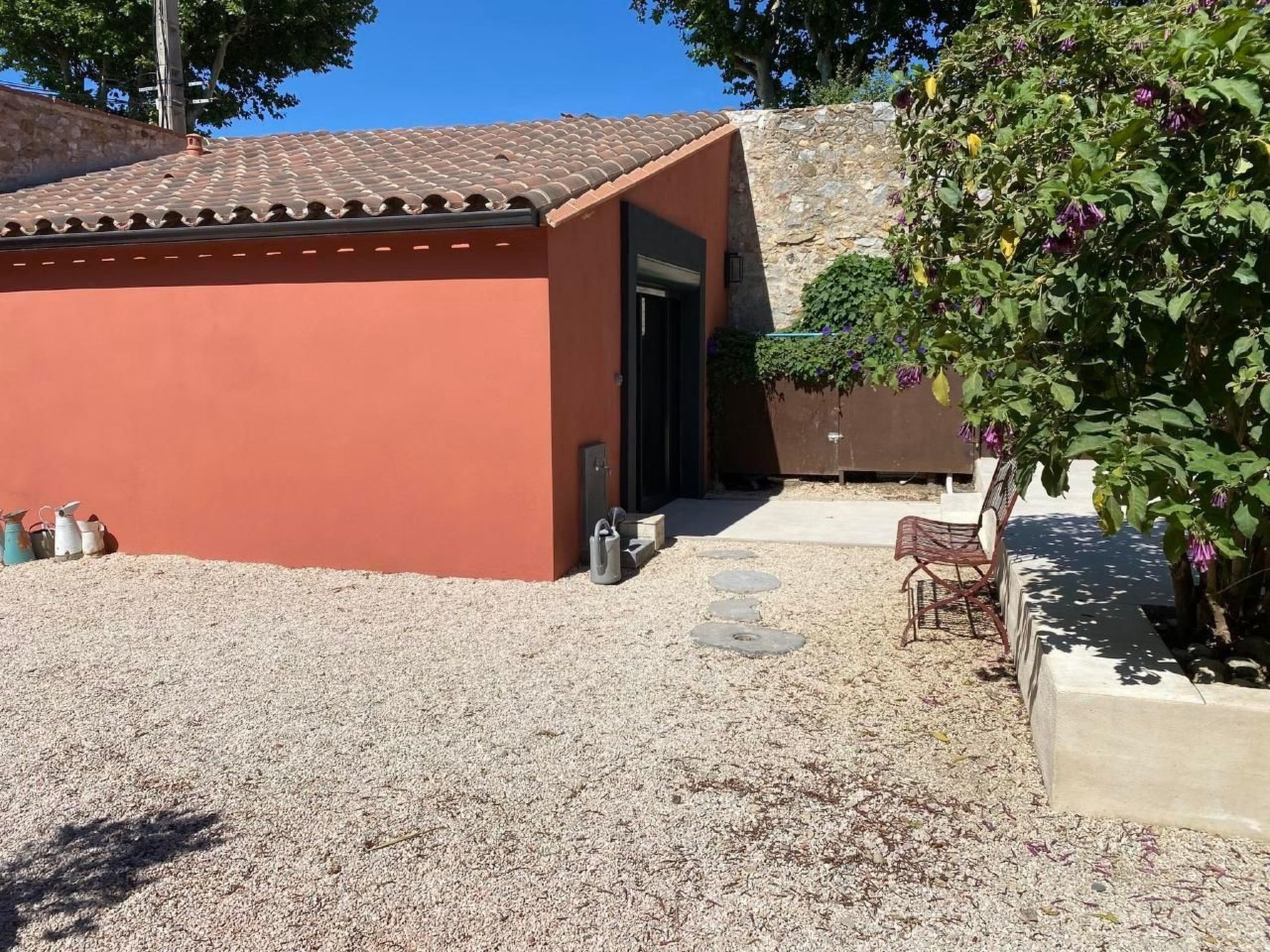 The Olive Retreat-Binnen