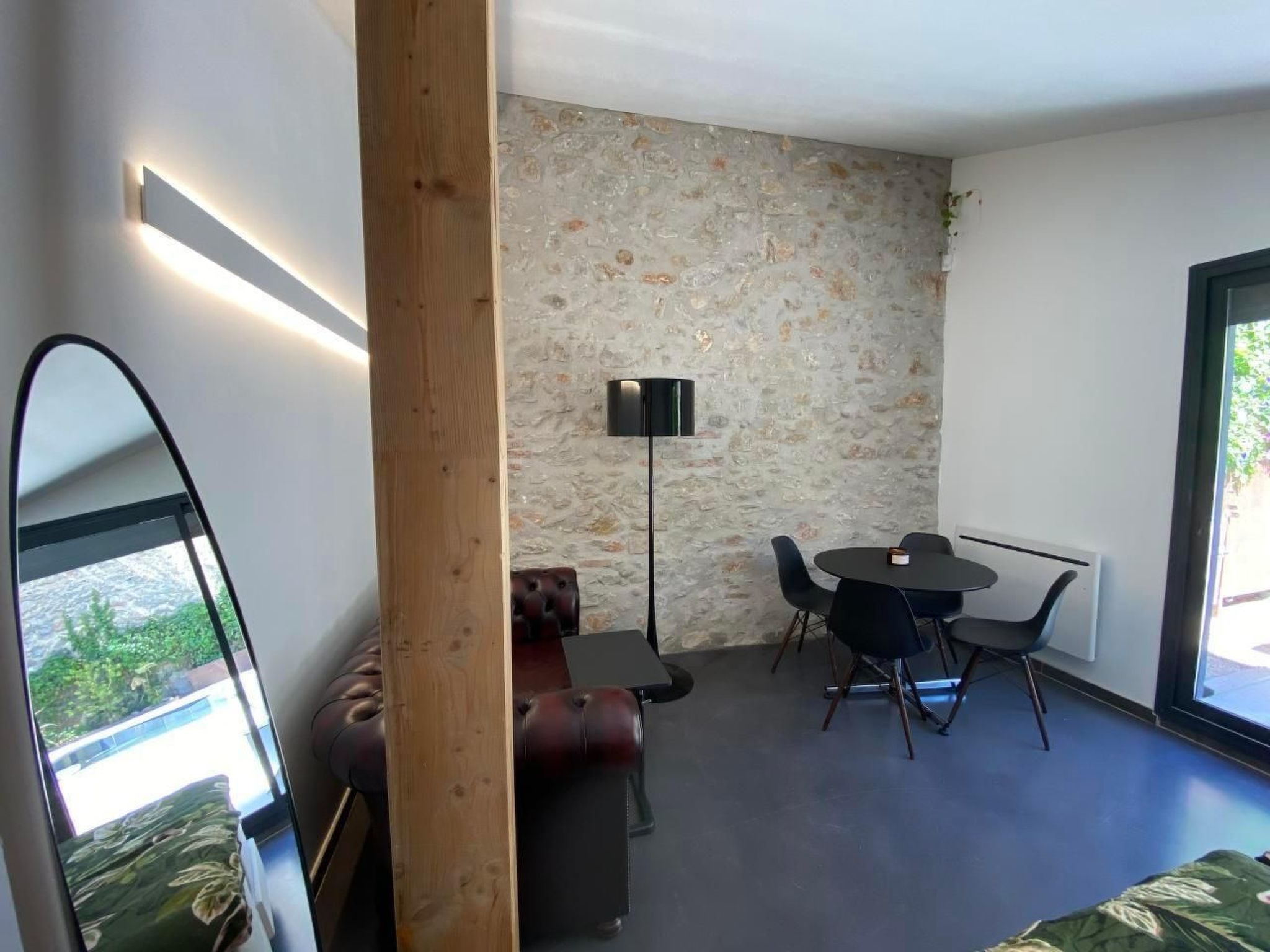 The Olive Retreat-Binnen