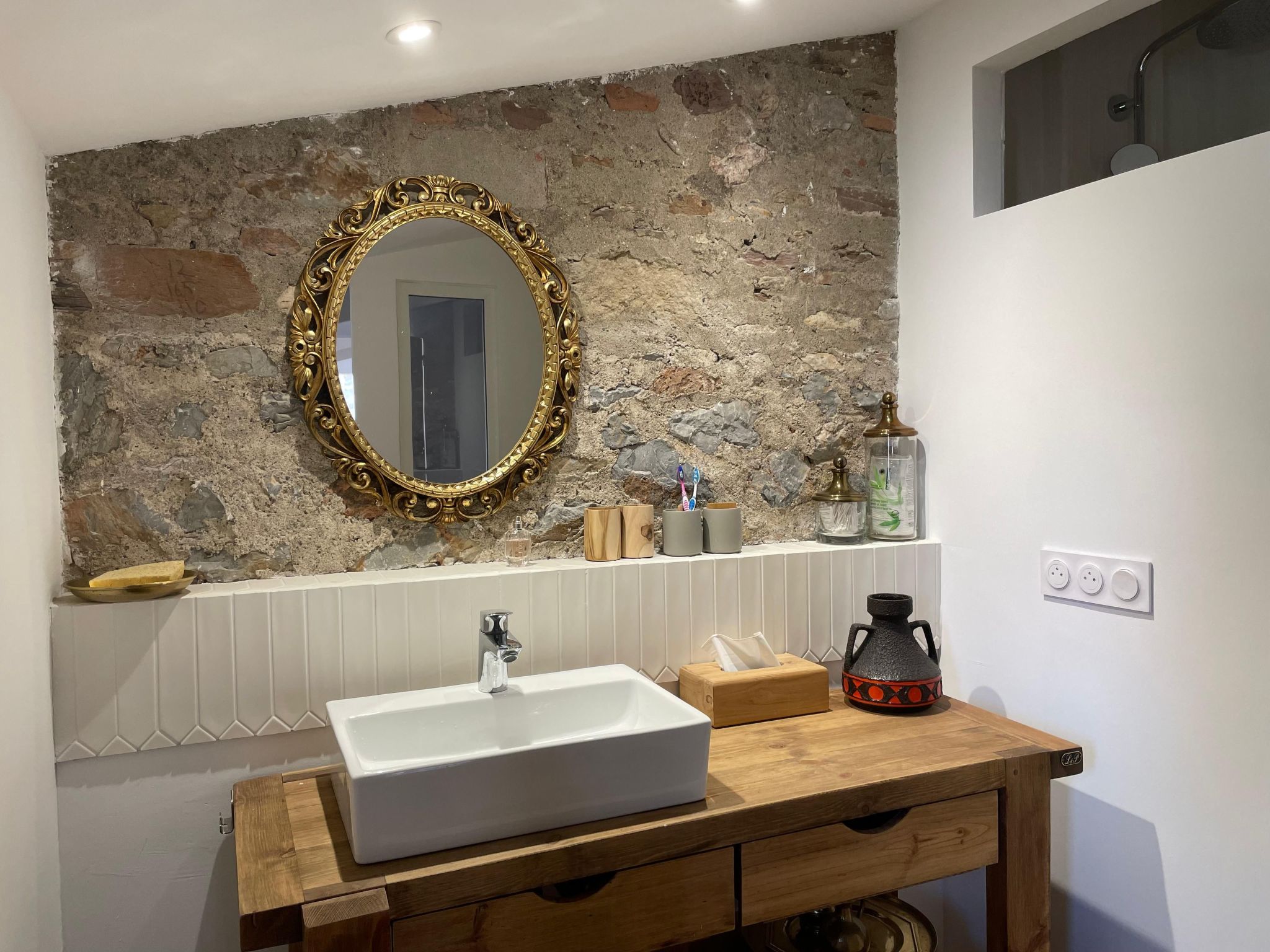 The Olive Retreat-Binnen