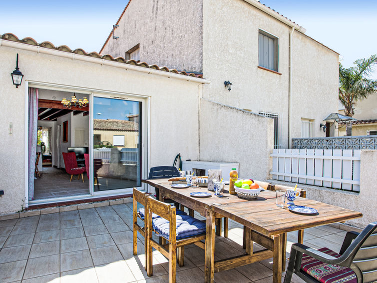 Canet-Plage accommodation villas for rent in Canet-Plage apartments to rent in Canet-Plage holiday homes to rent in Canet-Plage