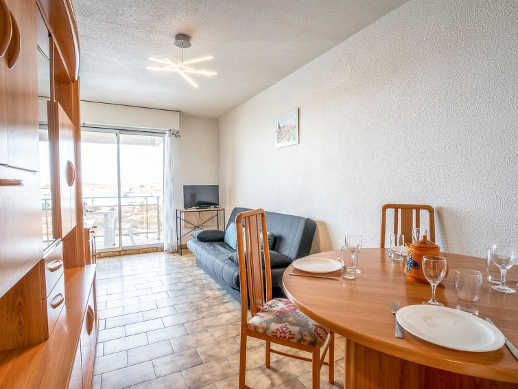 Search and Stay destination Canet-en-Roussillon, Occitanie - France from AU$ 160. Les Marines du soleil