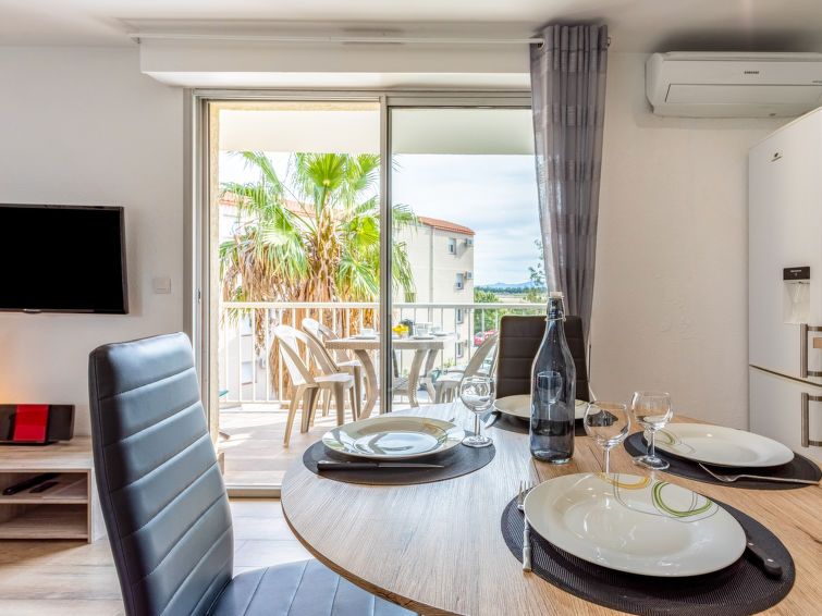 Op 1,5 km van het strand: appartement met bergzicht in Canet-Plage in Canet-Plage