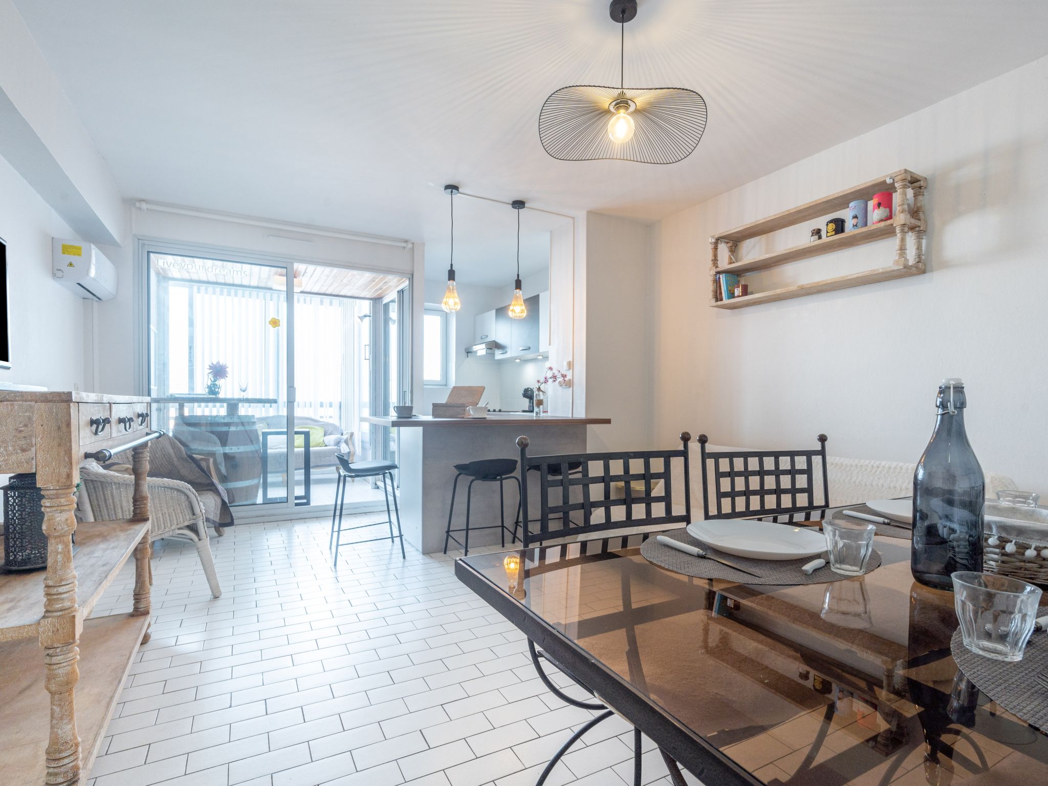 Kitchen / Dining Room