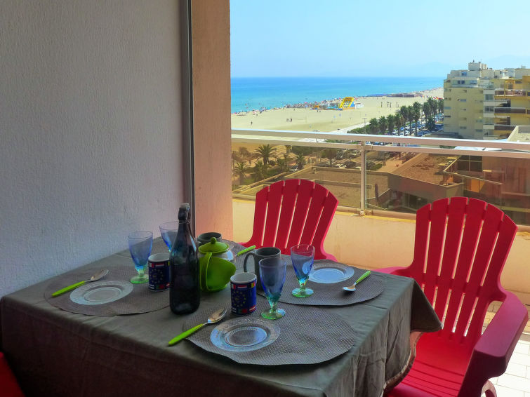 Soleil Bleu Apartment in Canet-Plage