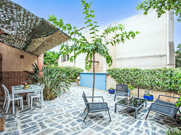Tour Carrée Accommodation in Canet-Plage