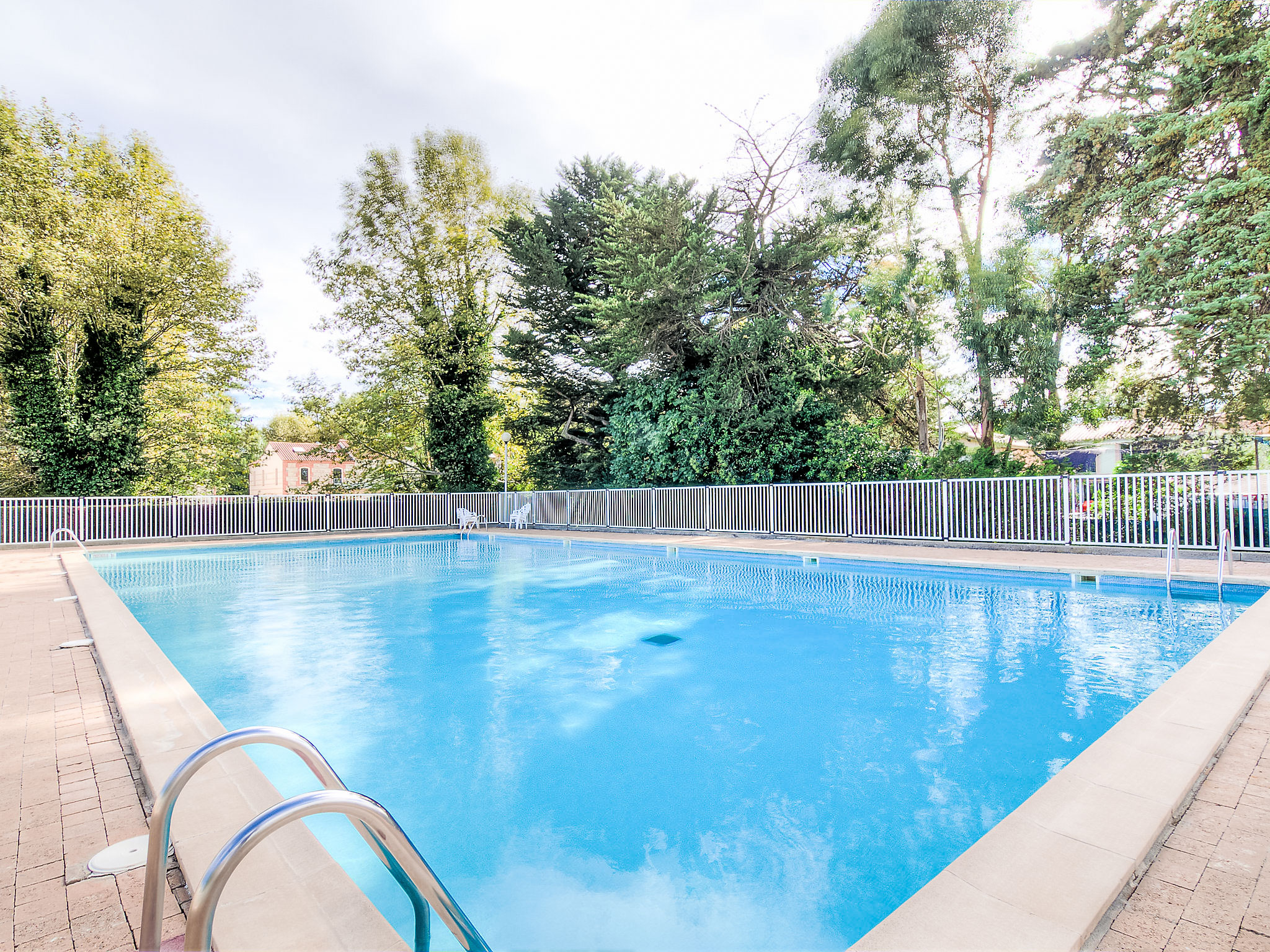 Les Bastides de Grand Stade Apartment in Saint Cyprien