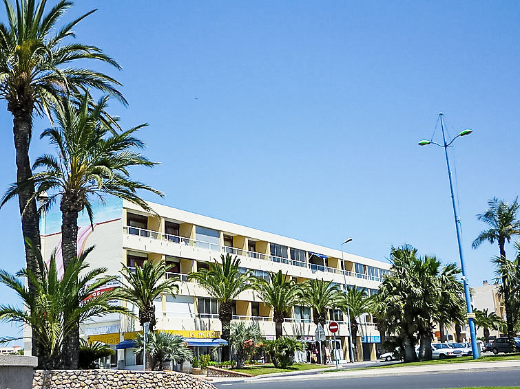 Les Albères Apartment in Saint Cyprien