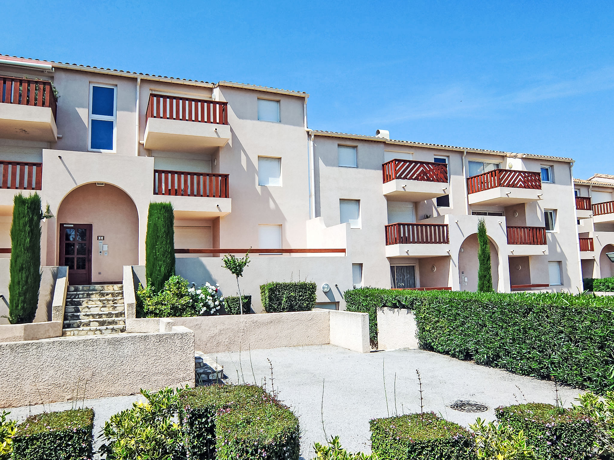 Photo of Les Quais de L'Amirauté