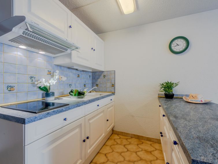 Search and Stay destination Saint-Cyprien, Occitanie - France from AU$ 167. Les Dauphins