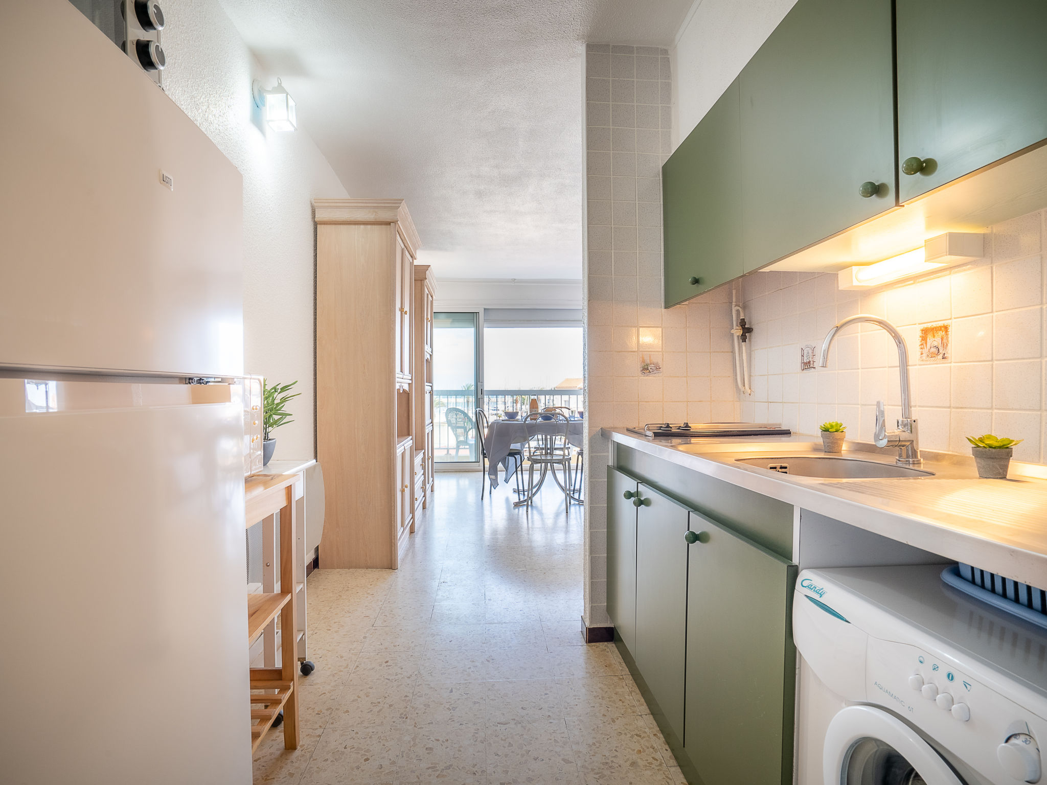 Kitchen / Dining Room