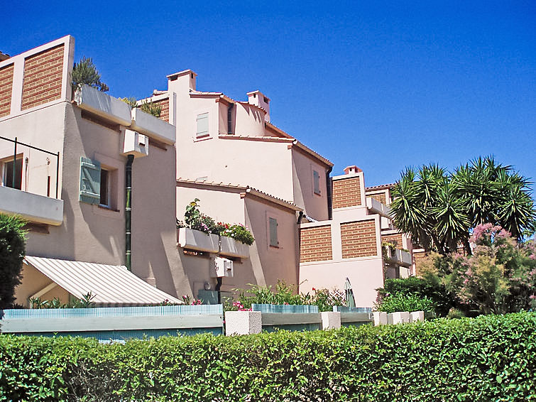 Les Terrasses Fleuries Apartment in Saint Cyprien