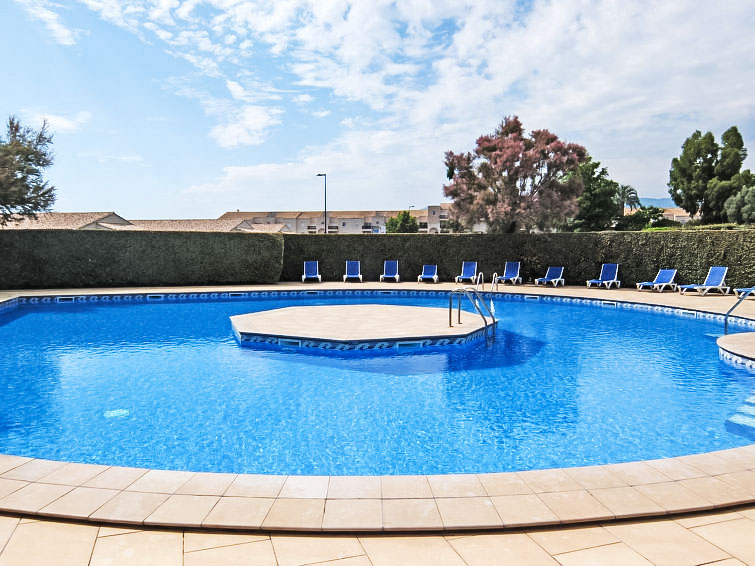 Search and Stay, undefined in undefined. Gallery position 1