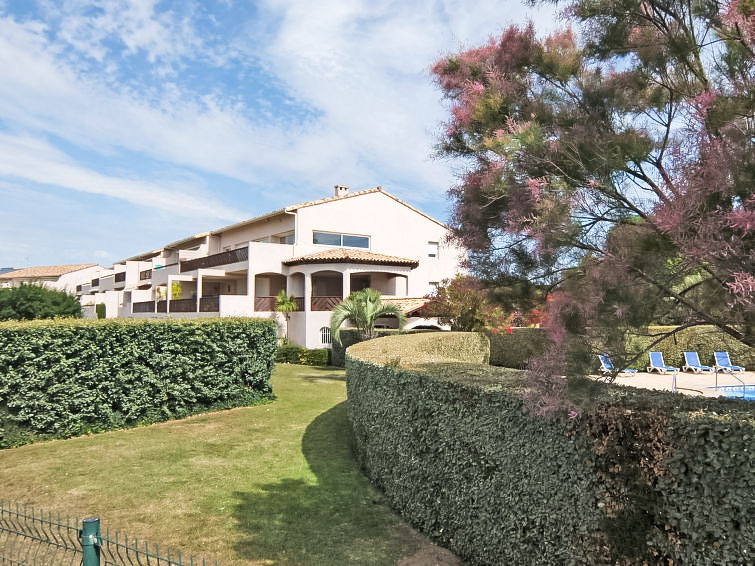 Search and Stay, undefined in undefined. Gallery position 2