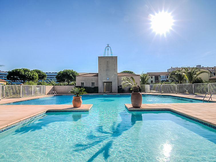 Op 300 m van zee: sfeervol vakantiehuis in Saint Cyprien · 6 pers. in Saint Cyprien