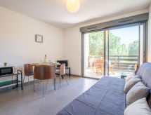 Stijlvol appartement op Golfbaan Saint Cyprien, vlakbij strand - thumbnail 3