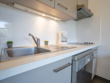 Stijlvol appartement op Golfbaan Saint Cyprien, vlakbij strand - thumbnail 5