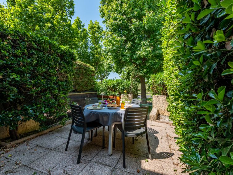 Op 700 m van zee: charmant vakantiehuis Le Lagon in Saint Cyprien in Saint Cyprien