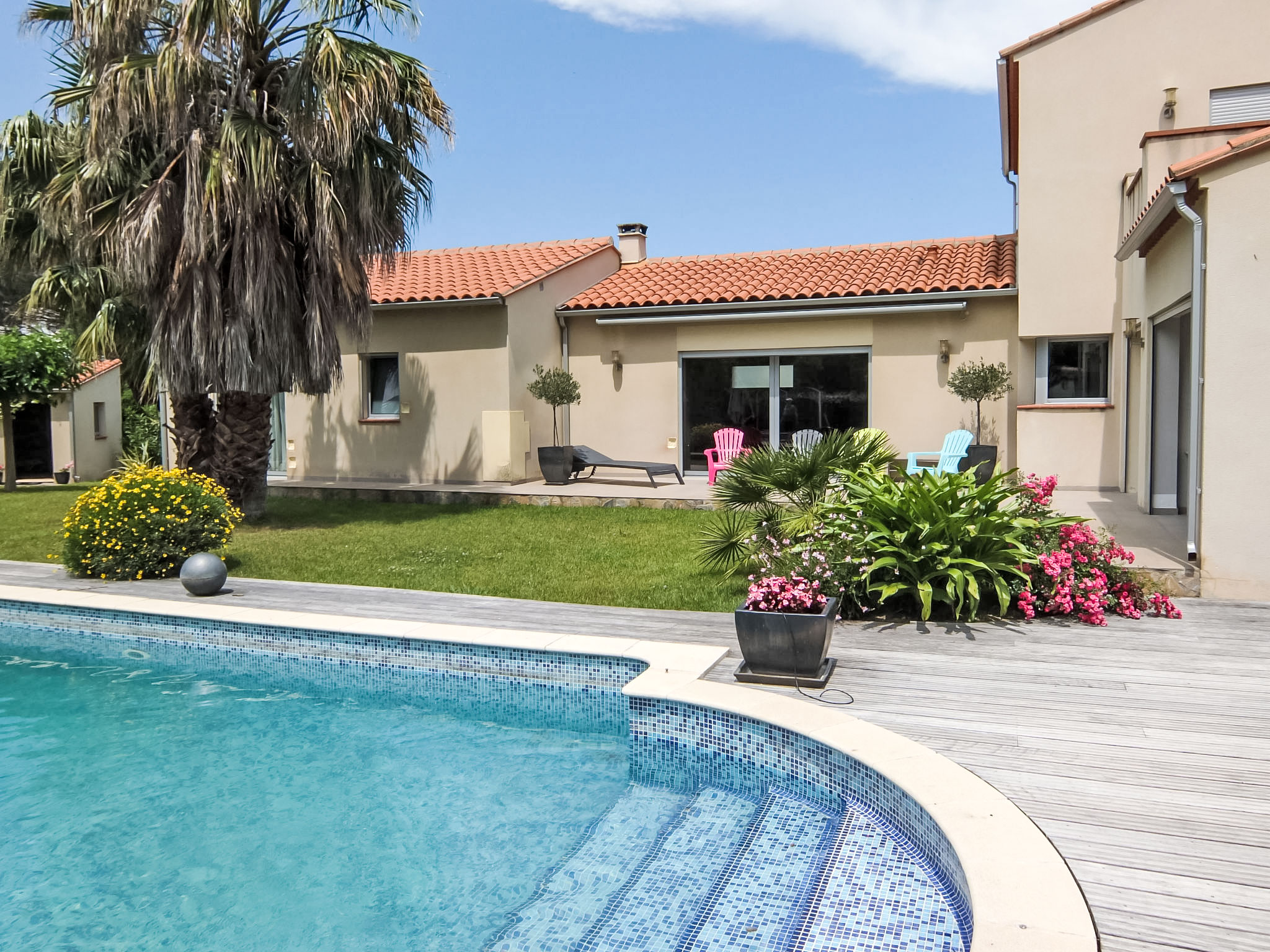 Villa Lavande — Pool Outdoor (3 of 66)