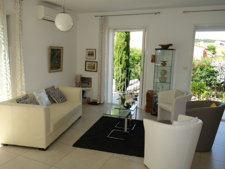Search and Stay destination Montesquieu-des-Albères, Occitanie - France from AU$ 313. Villa Montes