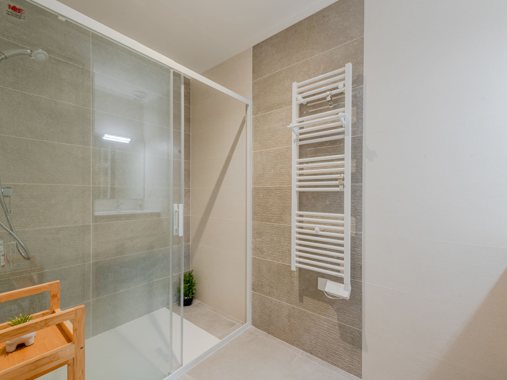 Appartement Collioure le haut – Salle de bains, photo 12 sur 27