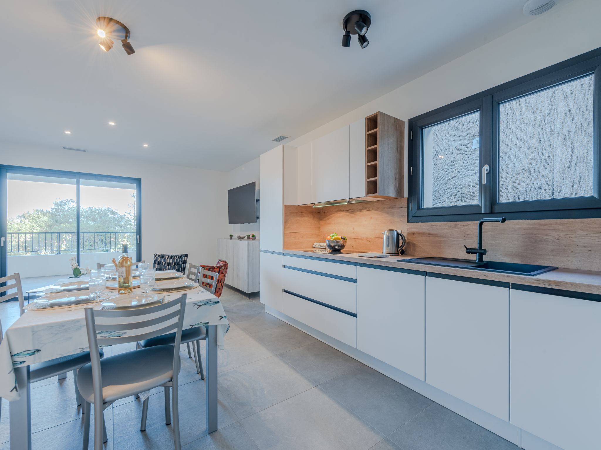 Appartement Collioure le haut – Cuisine et coin repas, photo 20 sur 38