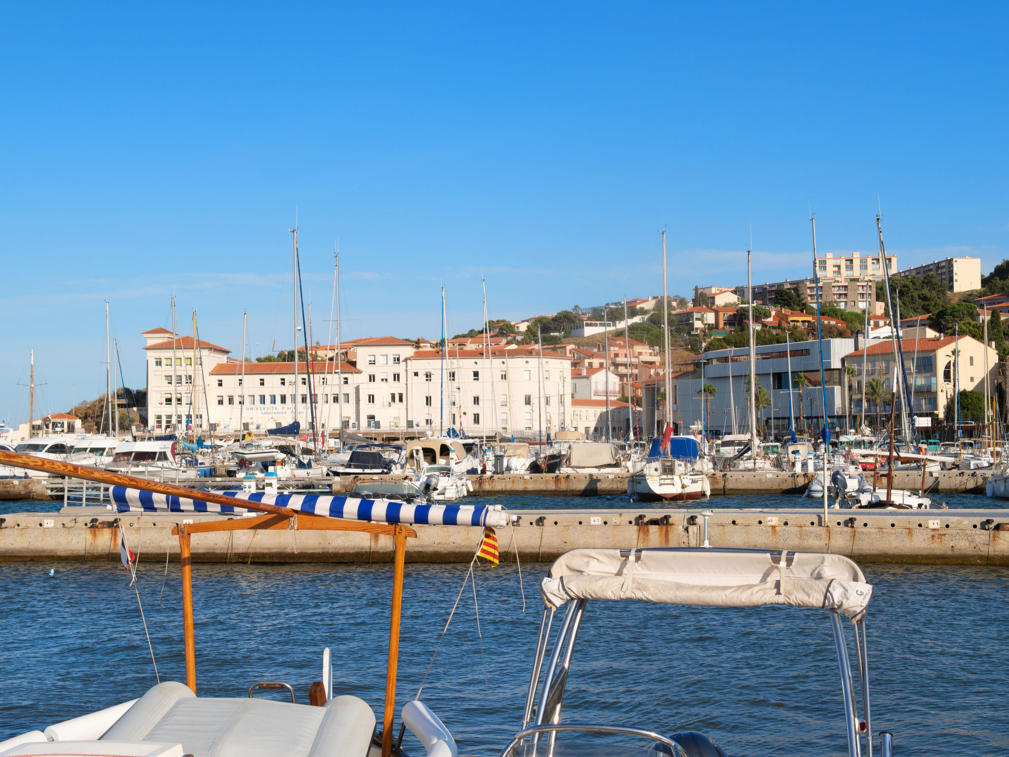 Kleines Studio mit tollem Blick auf das Meer-Omgeving