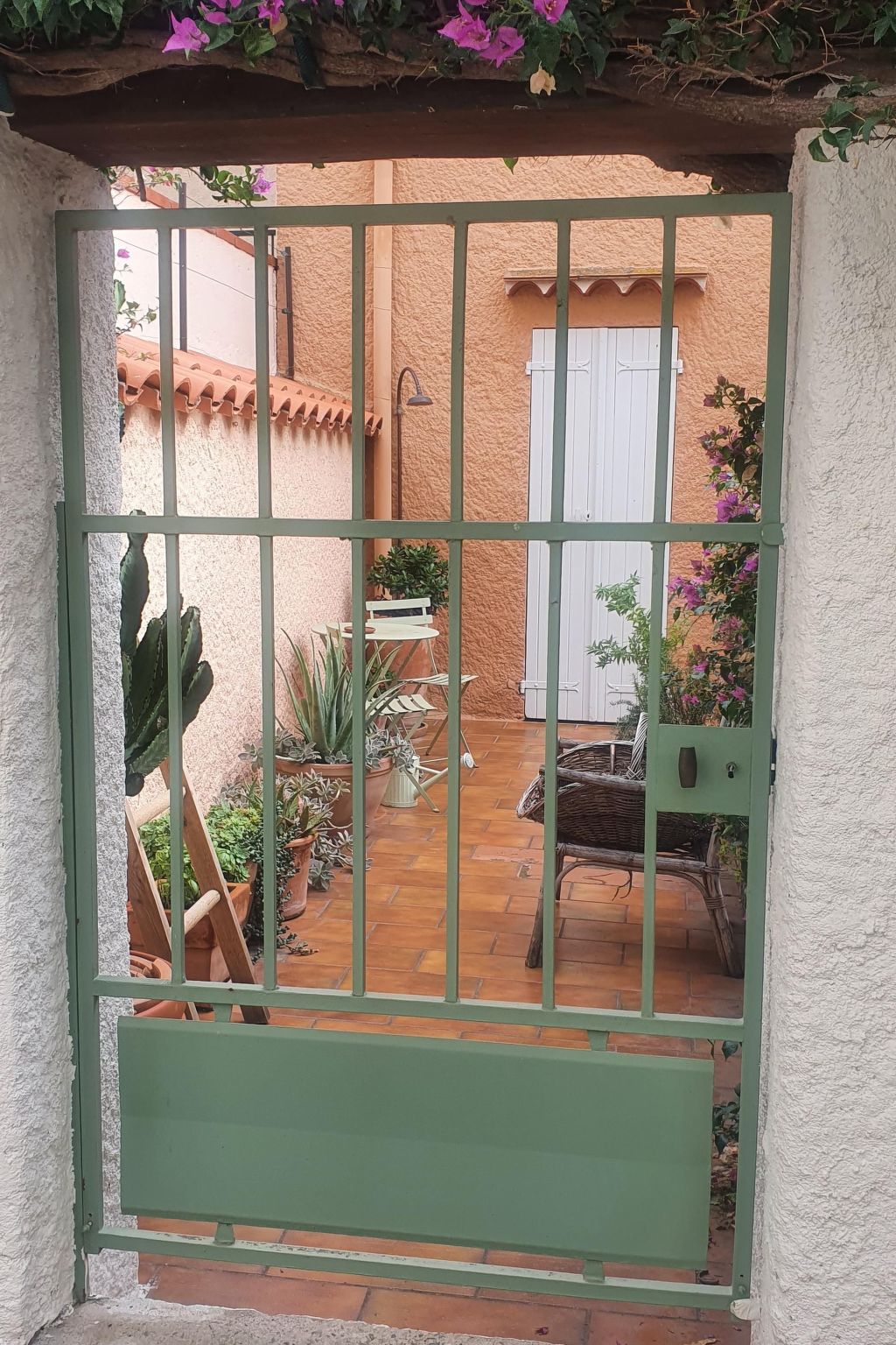 Kleines Studio mit tollem Blick auf das Meer-Image-tags.info