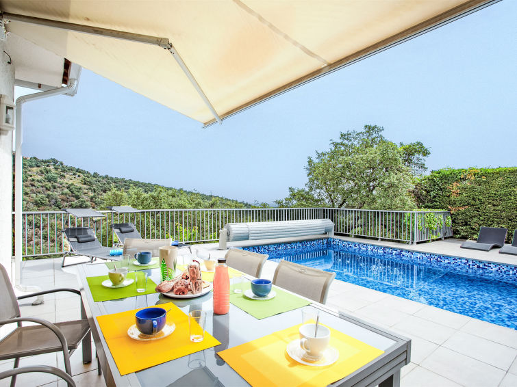 Vakantiehuis met privé zwembad in Llauro (Frankrijk) voor 8 personen