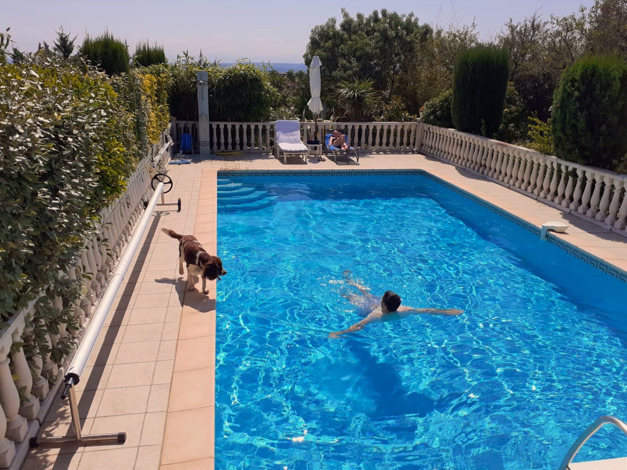 In La Livinière mit Großer Terrasse