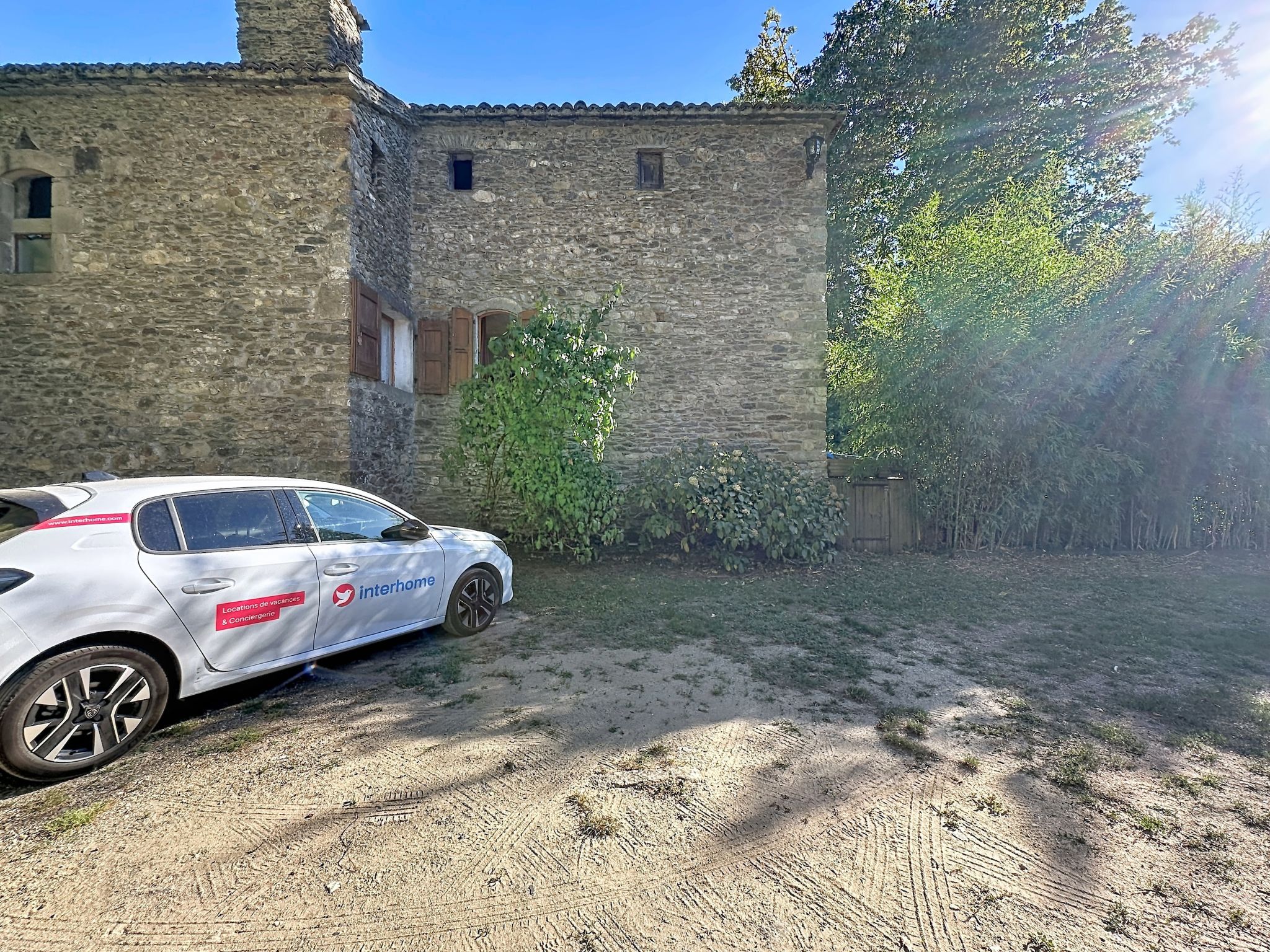 Chateau de la Favède - Buiten