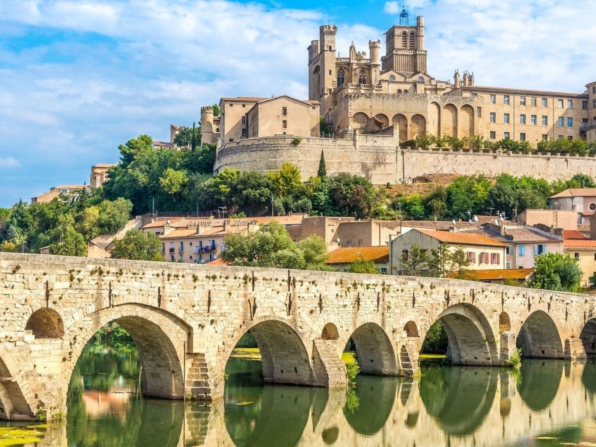 Mit eigenem Parkplatz-Image-tags.info