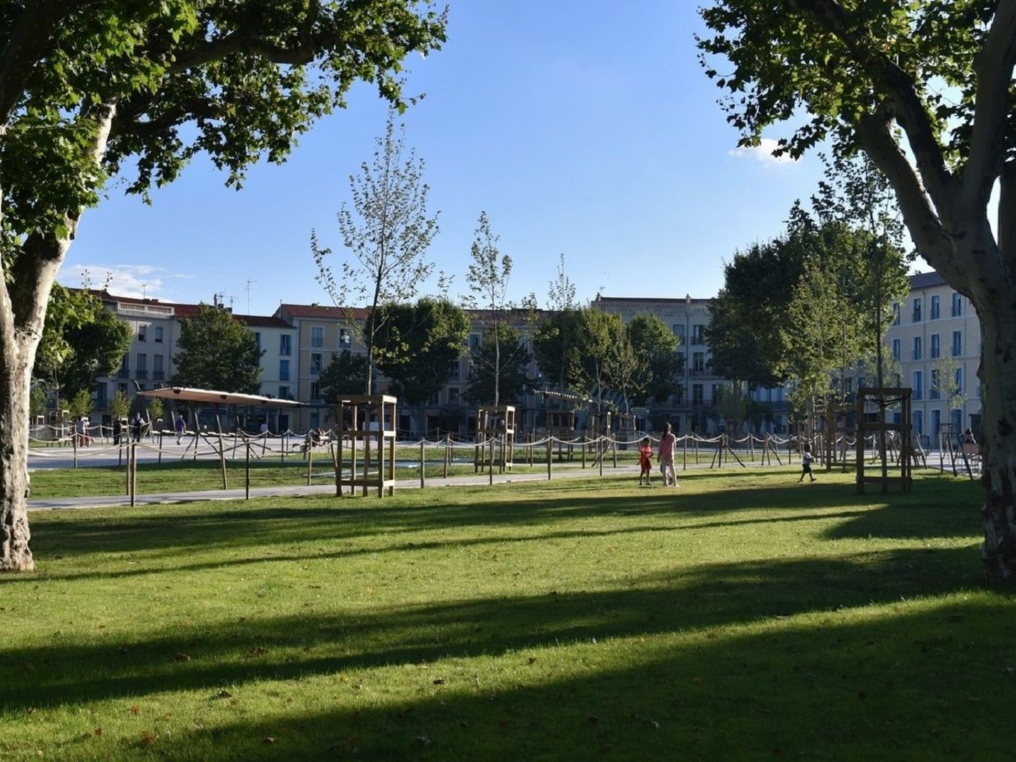 Mit eigenem Parkplatz-Image-tags.info