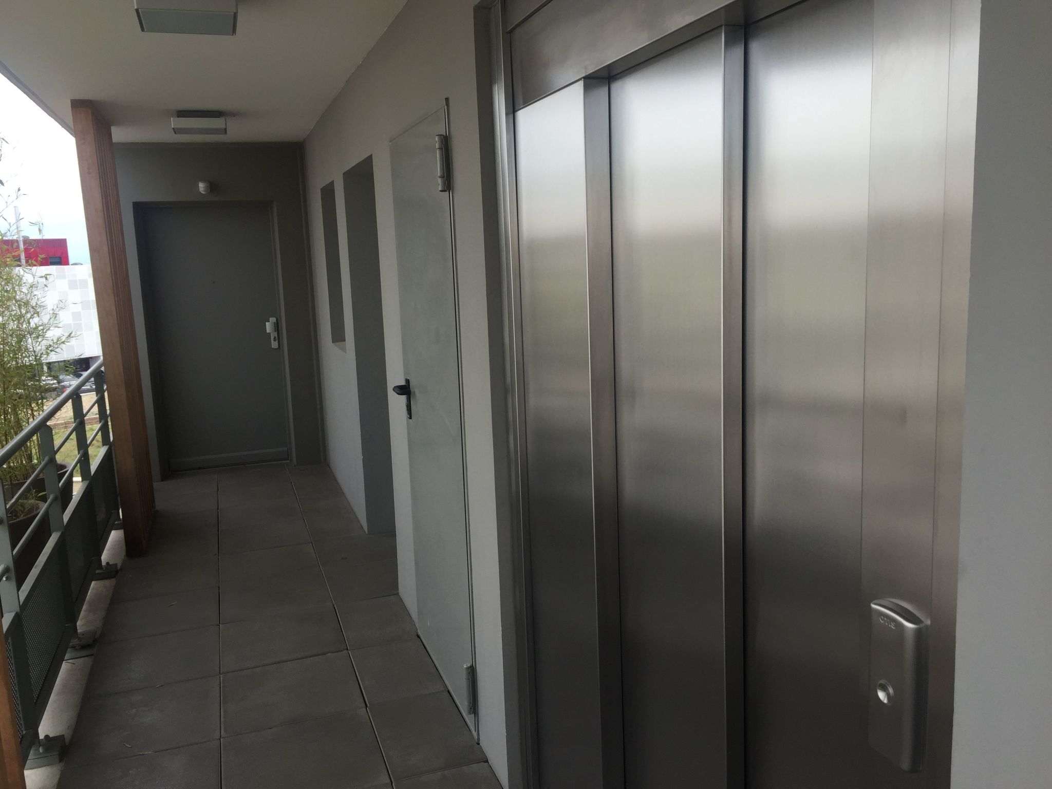 SCHÖNE T3 MIT SÜDTERRASSE-Binnen