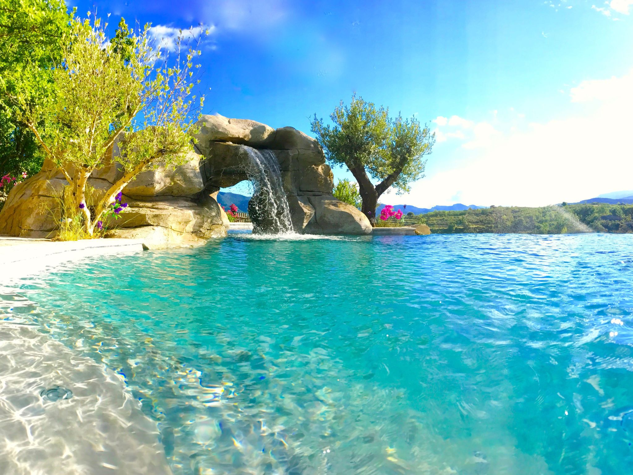 Privater Rückzugsort in den Bergen in Südfrankreich