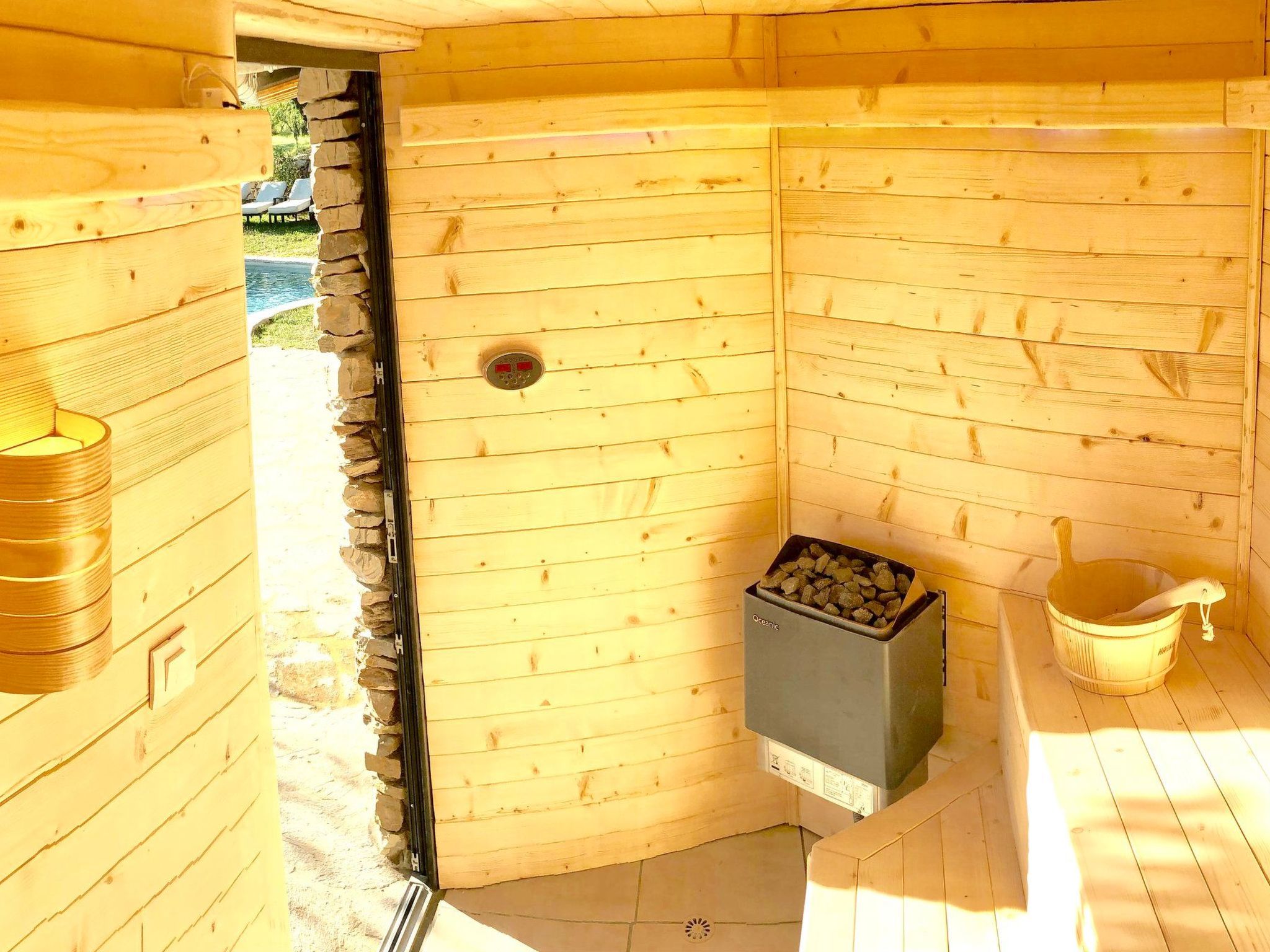 Privater Rückzugsort in den Bergen in Südfrankreich-Image-tags.info