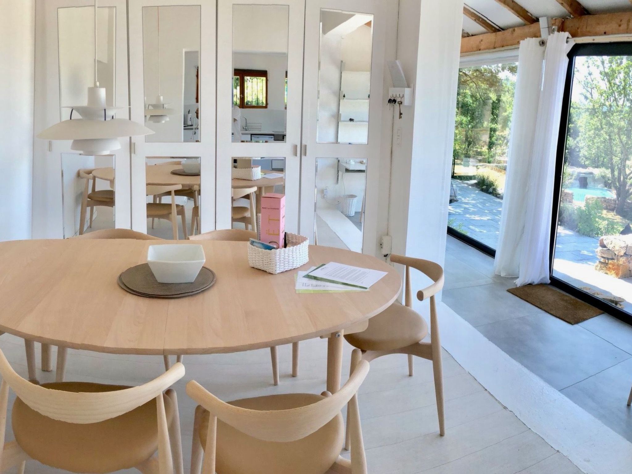 Privater Rückzugsort in den Bergen in Südfrankreich-Image-tags.info