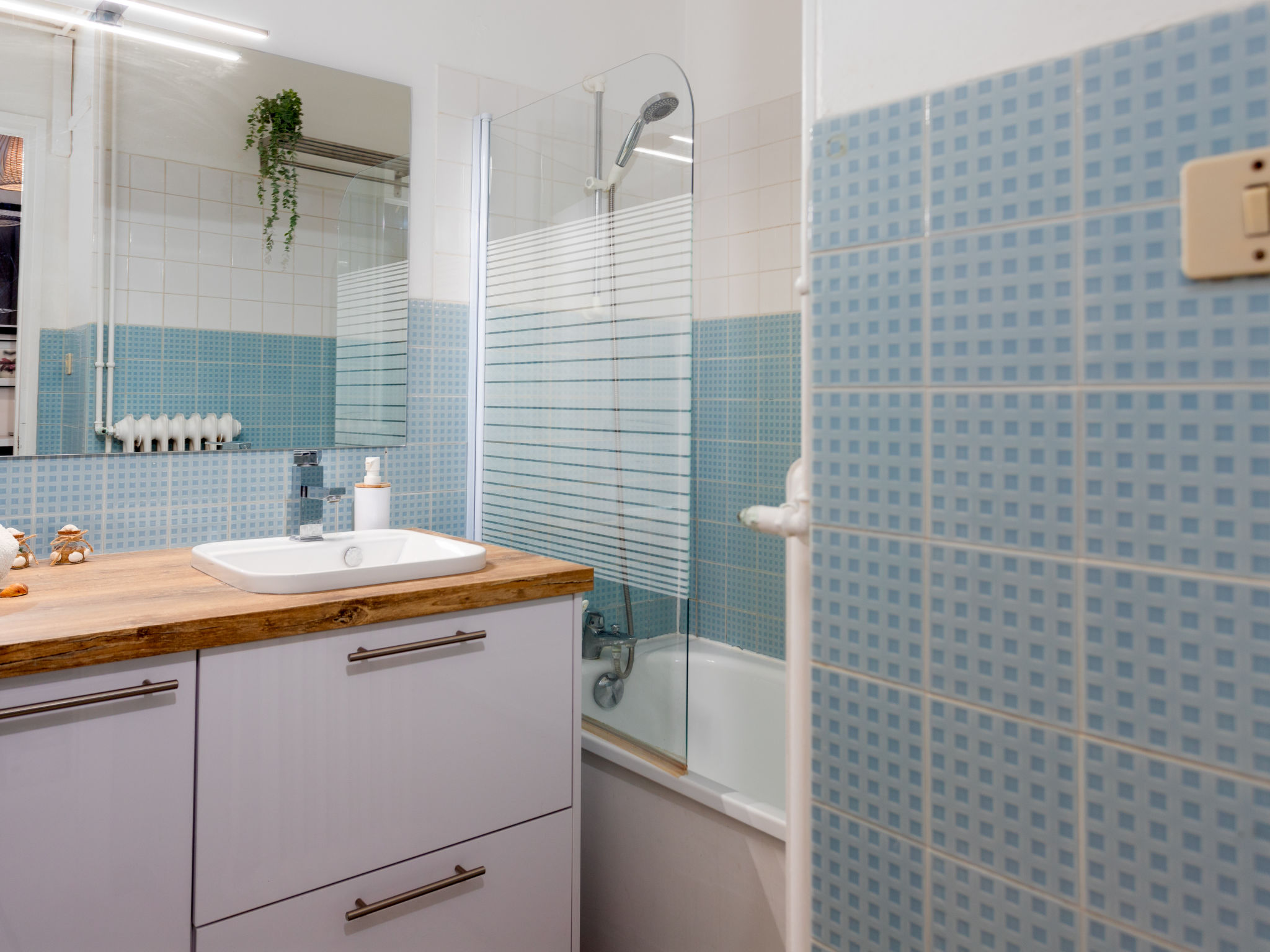 Appartement Résidence les Roses – Salle de bains, photo 15 sur 37