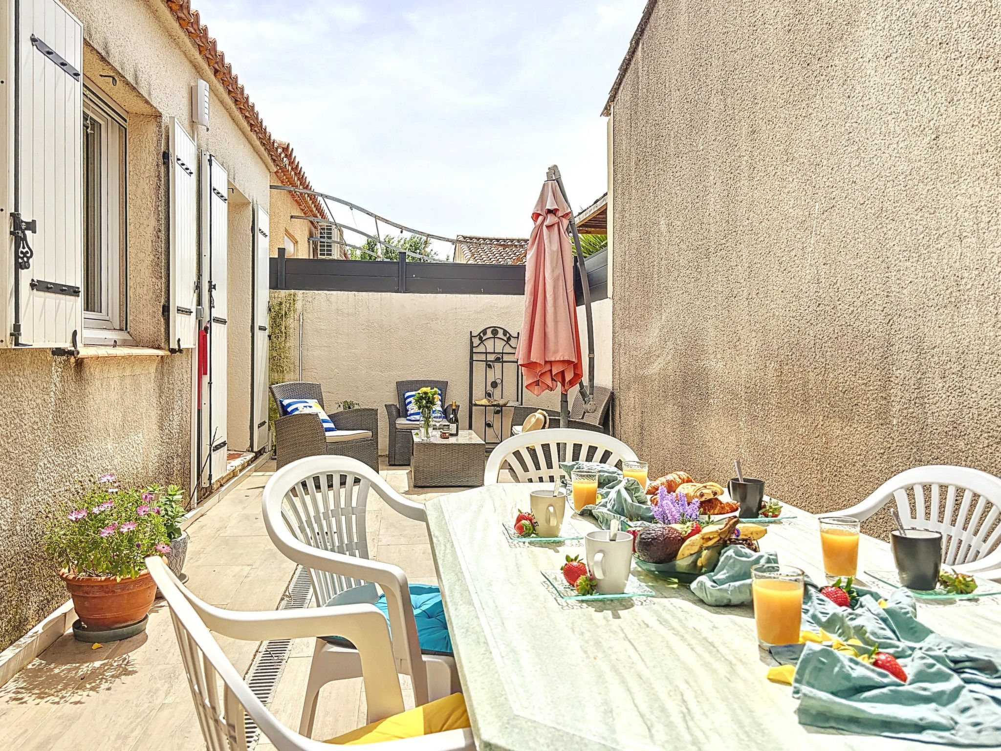 Maison Valoma-Buiten