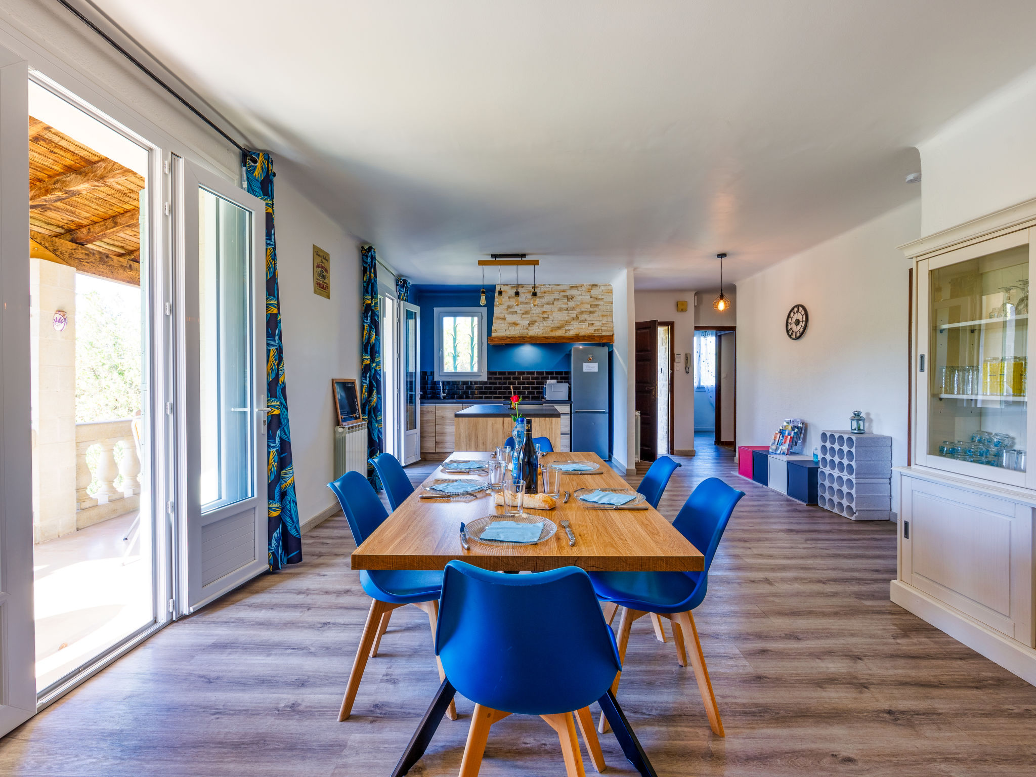 Maison L'Aouzet – Cuisine et coin repas, photo 12 sur 40