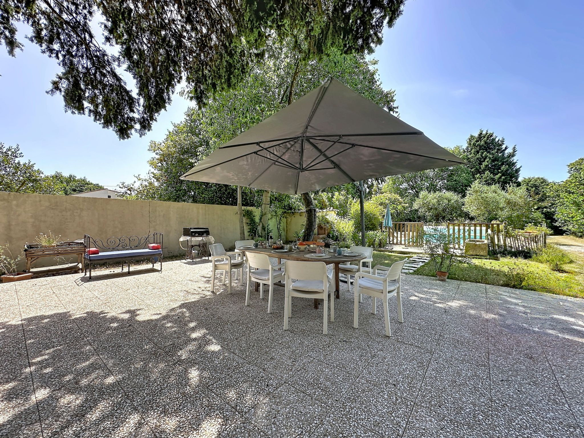 Villa Piscine - Aigues-Vives - Buiten