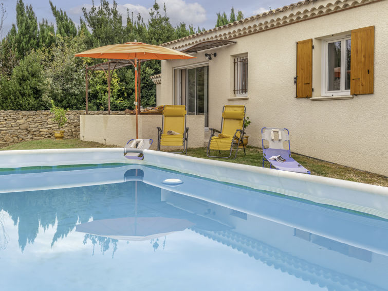 Search and Stay Destinations. Vacation Rentals in Laudun-l'Ardoise, Gard - Occitanie - France