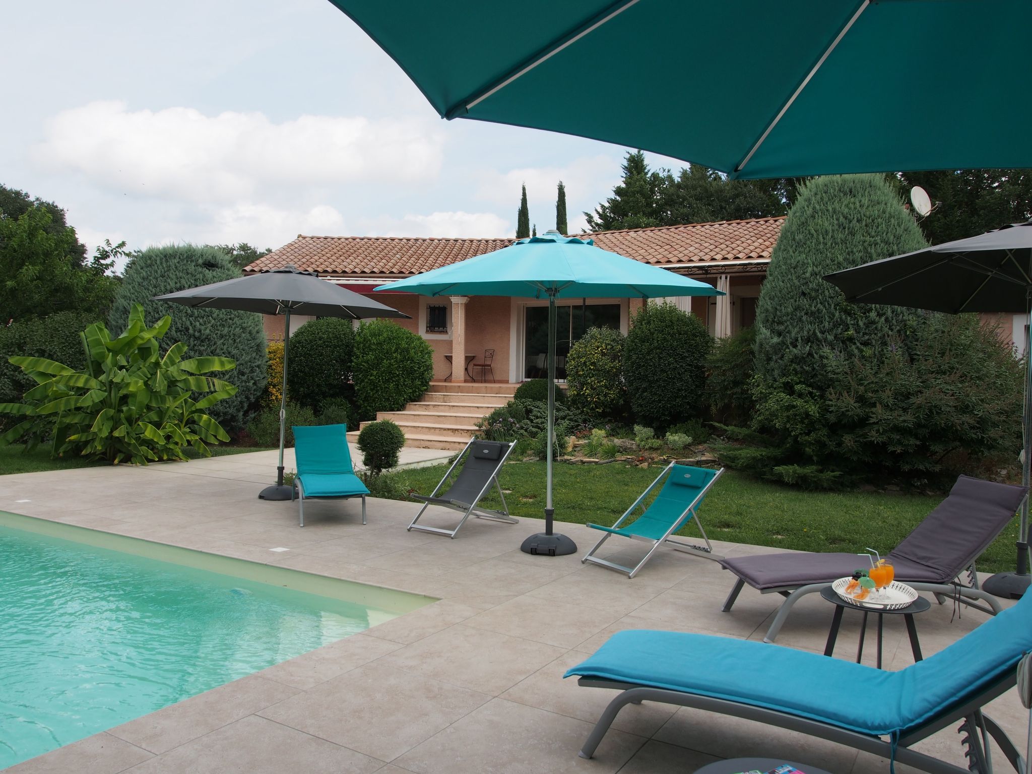 Urlaub im Süden zwischen Meer und Bergen-Binnen